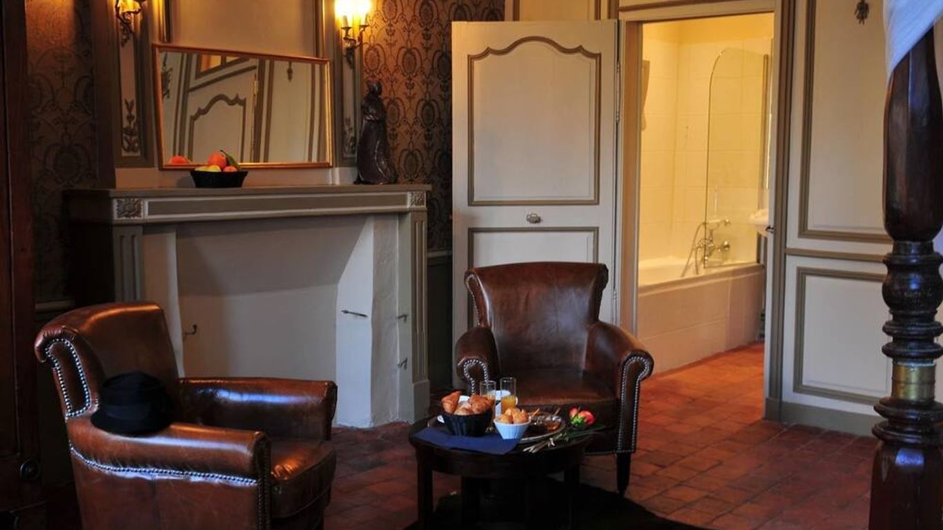 Les Glycines Vézelay