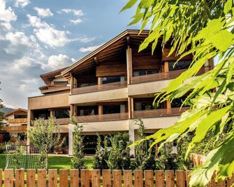 Apartment 'Mysciliar Tree I' with Mountain View, Wi-Fi, Garden, Terrace & Balcony - Seis am Schlern - Bâtiment