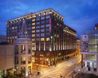 Embassy Suites by Hilton St. Louis Downtown - St. Louis - Gebäude