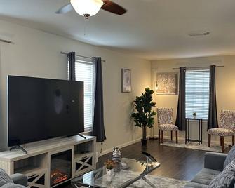Huge Captivating Modern 5Bdr home-(The Xperience) - Cypress - Living room