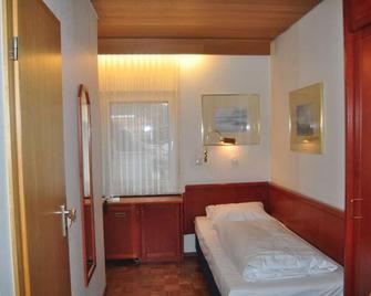 Hotel Starkenburger Hof - Heppenheim - Camera da letto