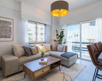 Elegant City Central Suite - Nicosia - Sala de estar