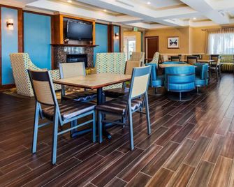 Comfort Inn & Suites Waco Woodway - Waco - Restauracja