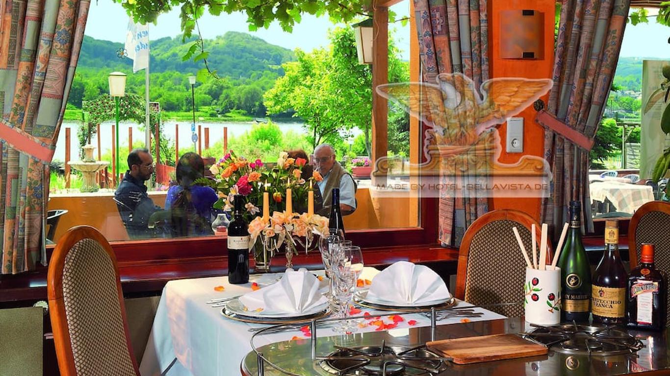 هوتل بيلافيستا