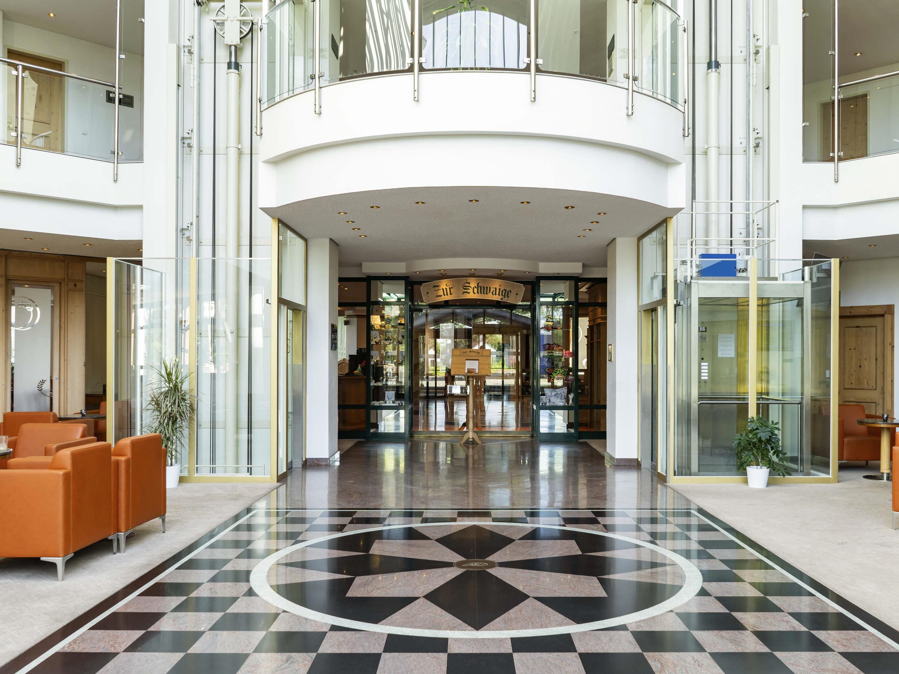 Atomis Hotel Munich Airport by Mercure - Oberding - Lobby