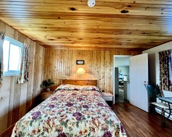 St Lawrence Motel - Cavendish - Bedroom