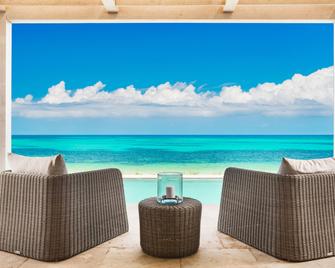Sailrock South Caicos - Oceanview Villas & Suites - Cockburn Harbour - Pool