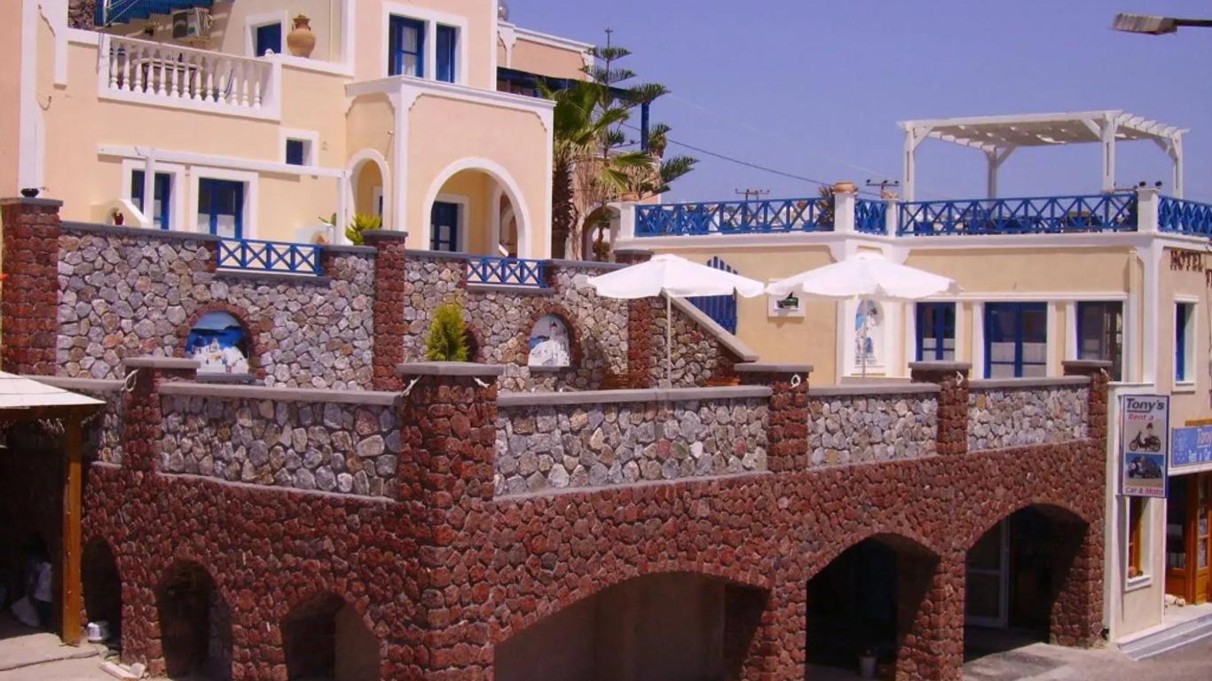 Hotel Thira