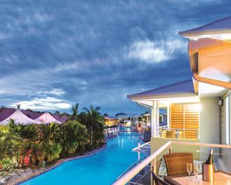 Oaks Port Stephens Pacific Blue Resort - מפרץ סלמנדר - בריכה