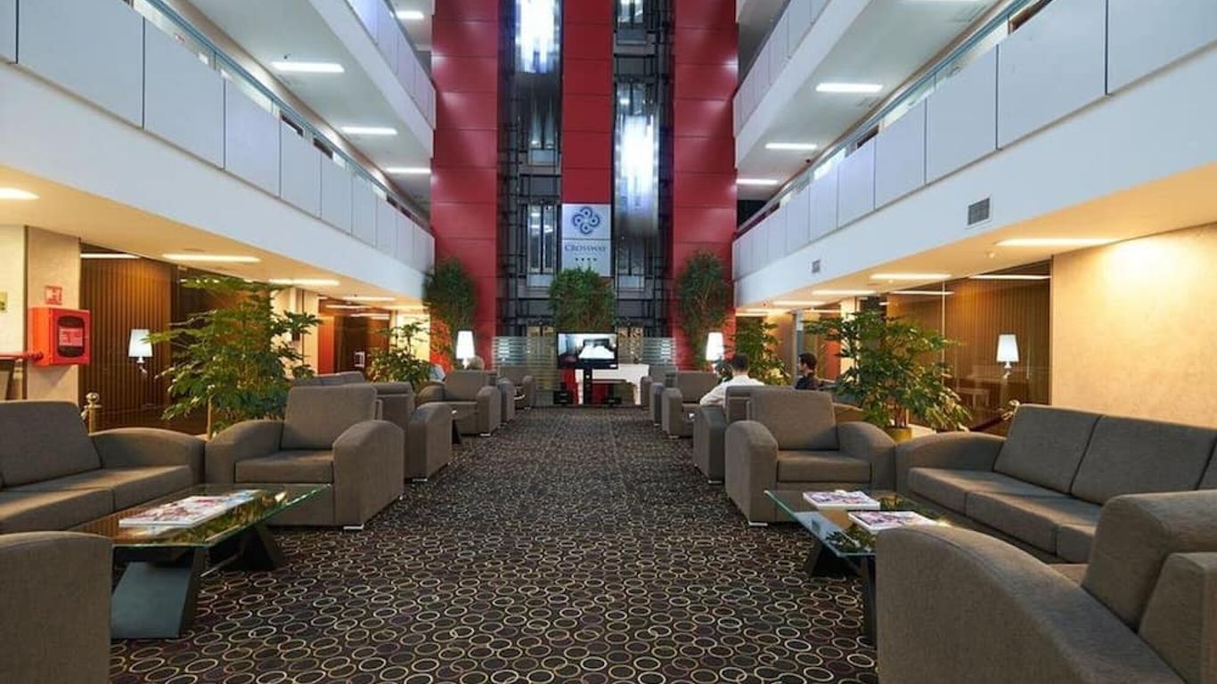 Crossway Hotel Baku