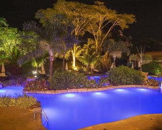 Santa Clara Eco Resort - Dourado - Pool