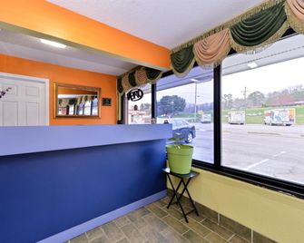 Americas Best Value Inn Dayton - Dayton - Recepce