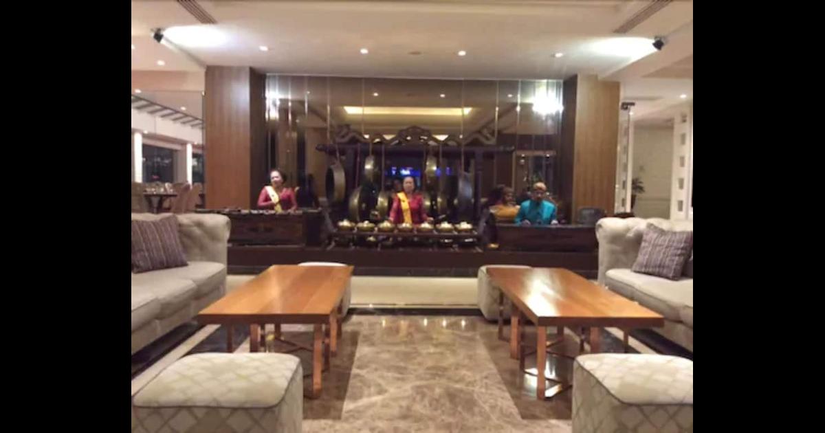 elmi hotel surabaya indonesia