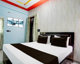 Hotel O J.k Hotel and resturant - Prayagraj - Slaapkamer