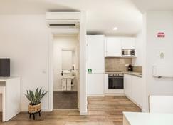 Apartment Boavista Roundabout by Sweet Porto - Porto - Keuken