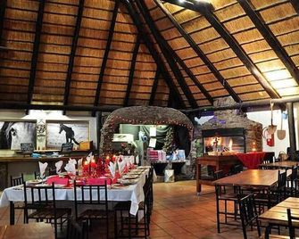 Obelix Guesthouse - Lüderitz - Restoran