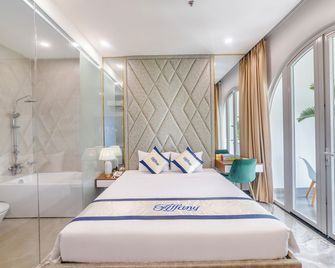 Tiffany Hotel & Restaurant - Phan Thiet - Schlafzimmer