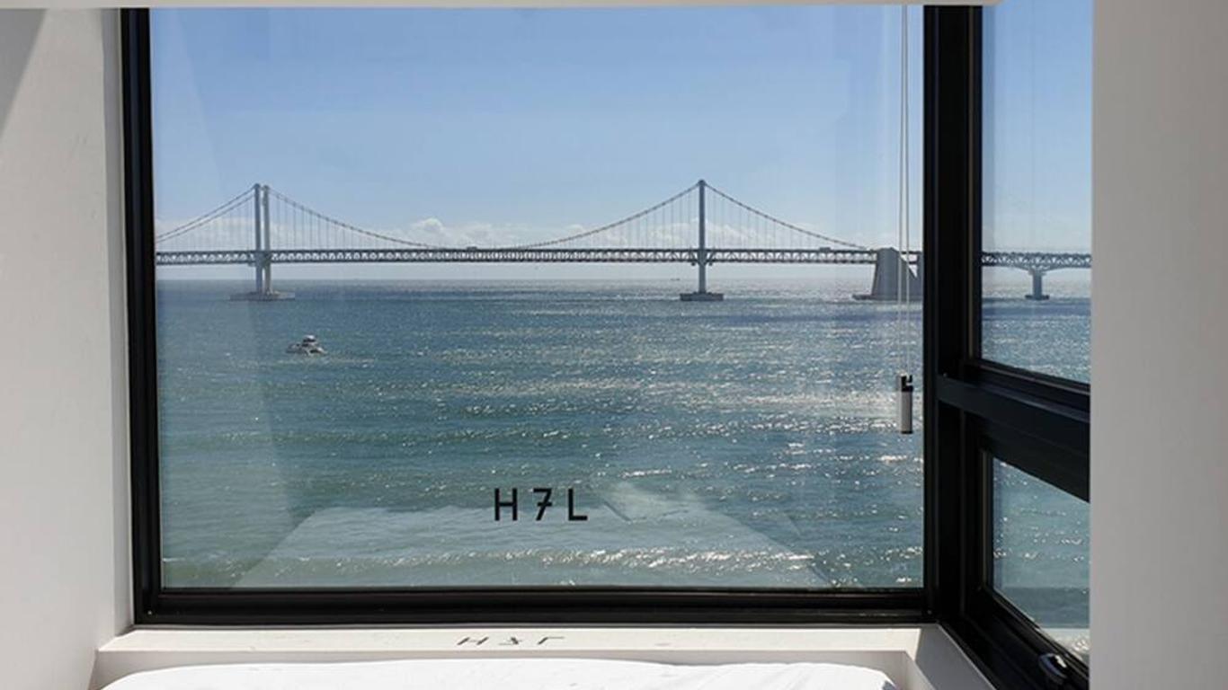 H7L 호텔