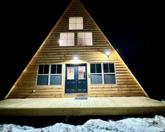 Welcome to Three Points Cabin at White Lake - Tamworth - Edificio