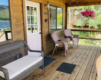 Bethany's Vallecito Lake Cabin #1 - Bayfield - Patio