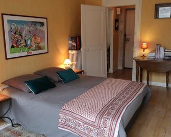 La Lodge Victoria -Vieille Ville & Pépinière -50m2 - Nancy - Chambre