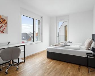 Exquis Design 4-Zimmer Art-Decó I Balcony I Family-Friendly I Parking I Home Office - Böblingen - Bedroom