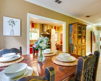 Deck, Fire Pit and Grill Port Isabel Home! - Port Isabel - Sala pranzo