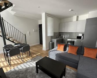 Urban Abode - Basingstoke - Obývací pokoj