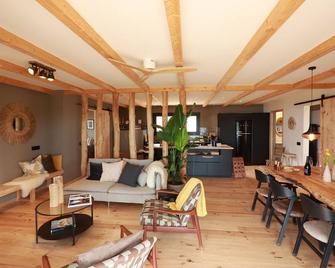 Nature Cabin on private estate and Coast Barcelona with Wellness. - Sant Vicenç de Montalt