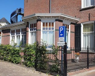 Hotel Heere - Raamsdonksveer - Building