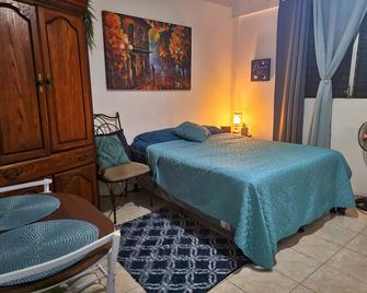 Alojamiento El Salvador Guest House - San Salvador - Habitación