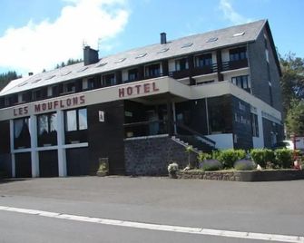 Le Grand Hôtel de Besse - Besse-et-Saint-Anastaise - Gebouw