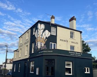 The Prince of Wales - Reigate - Gebouw
