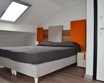 Etna Sunrise b&b - Zafferana Etnea - Schlafzimmer