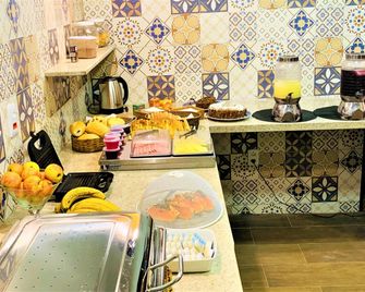 Hotel Smart - Mogi-Mirim - Buffet