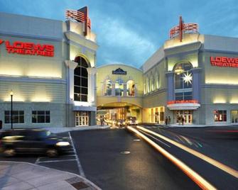 Musicians Hitech Launch Pad- Capitol Theater & Nyc - Rye Brook - Building