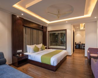 Alt Life Luxe Himalayan Dharamkot- Mcleodganj - Dharamshala - Спальня