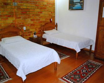 Hotel Le Massilia - Belém - Habitación