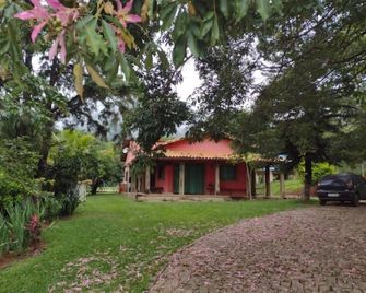 Sítio da Tia Lucia Perto da Montanha - Brumadinho - Extérieur