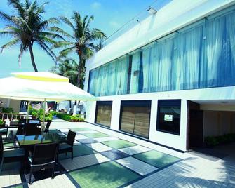 Hotel Holiday Resort - Puri - Patio