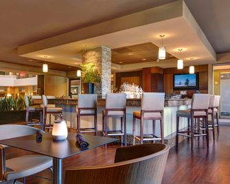 Embassy Suites by Hilton San Diego La Jolla - San Diego - Restaurant