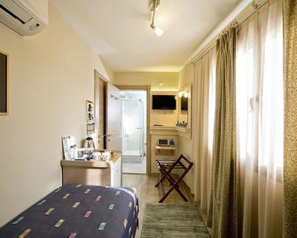 Ion Slow City - Seferihisar - Chambre