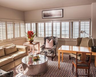 로얄 호텔 더반 - 더반 - 침실