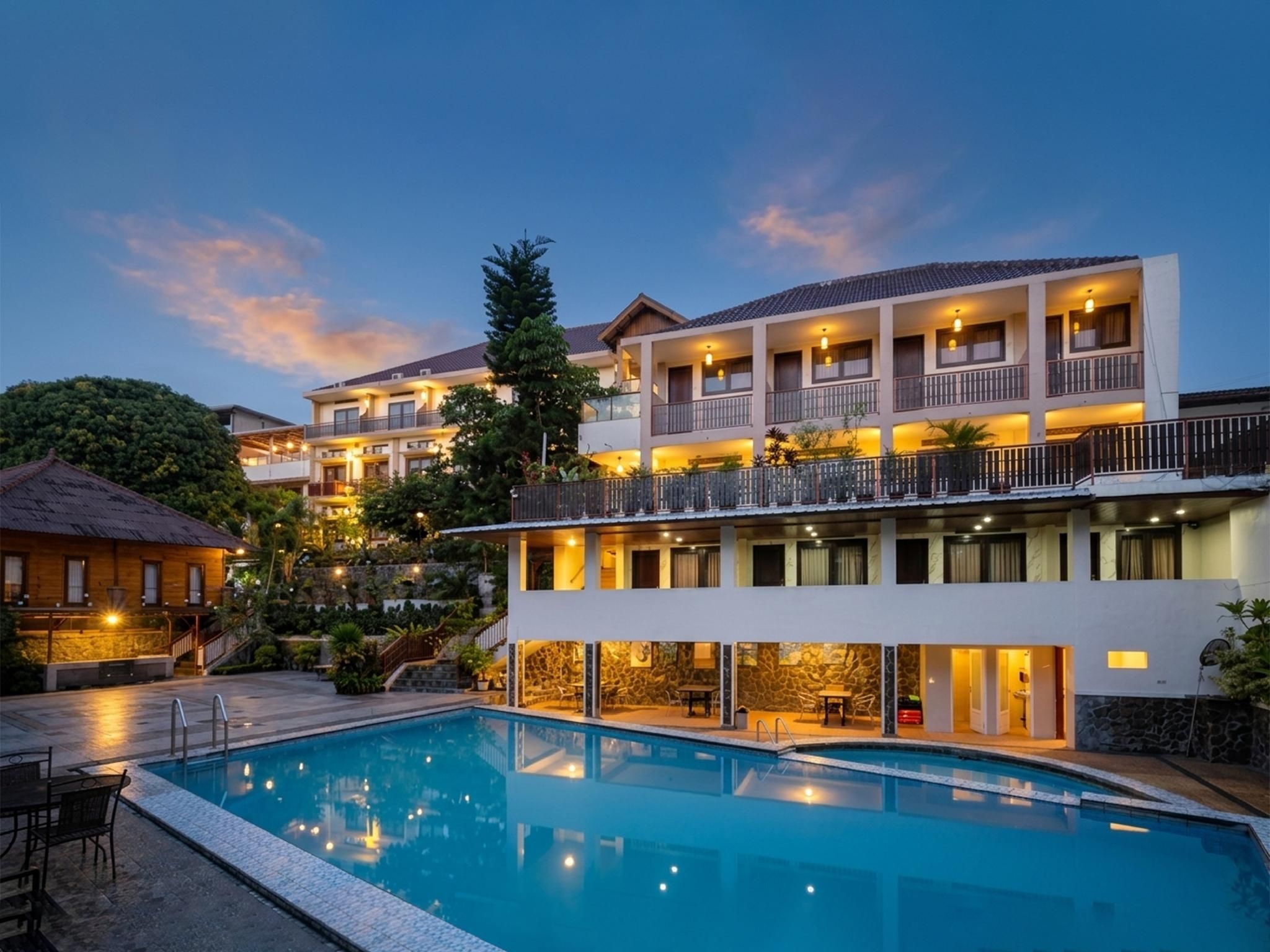 Spencer Green Hotel - Batu - Pool