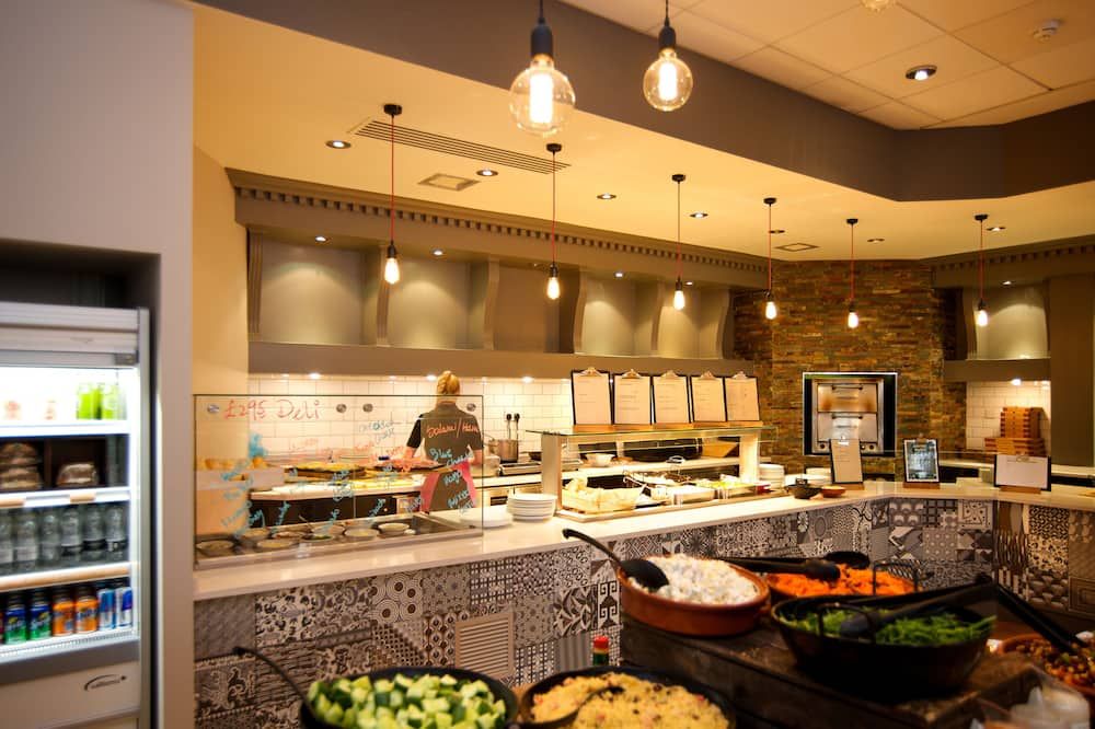 Goodenough College - London - Buffet