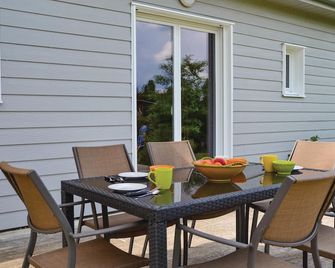 Lovely Home In Brain-Sur-Alonnes - Brain-sur-Allonnes - Patio