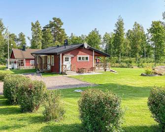 Nice Home In Ödeshög With Wifi - Ödeshög - Edificio
