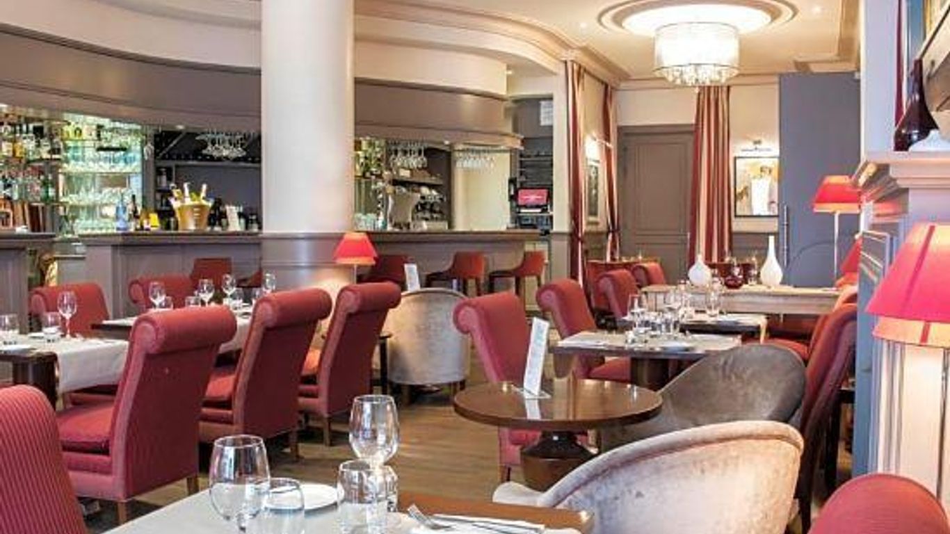 Hotel California Champs Elysees