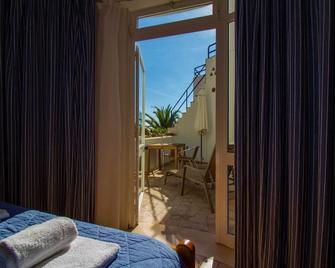 Ponta Da Piedade Apt - The Tide - Salema - Balcony