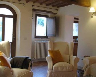 Al Piccolo Ulivo, a casa di Mimo&Sè - Castiglione d’Orcia - Wohnzimmer